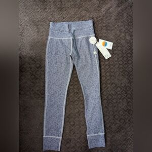 NWT Vuori Daily Leggings